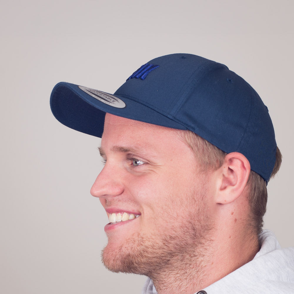 Snapback blå