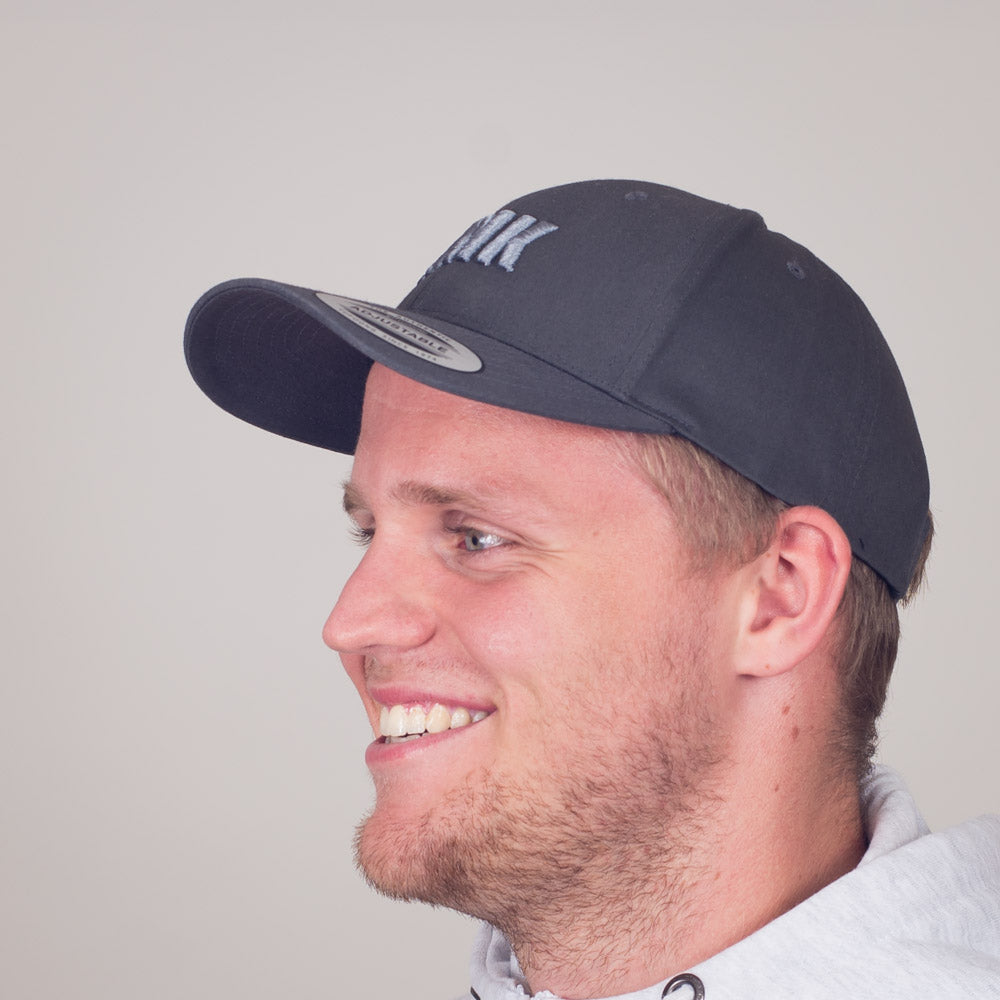 Snapback grå