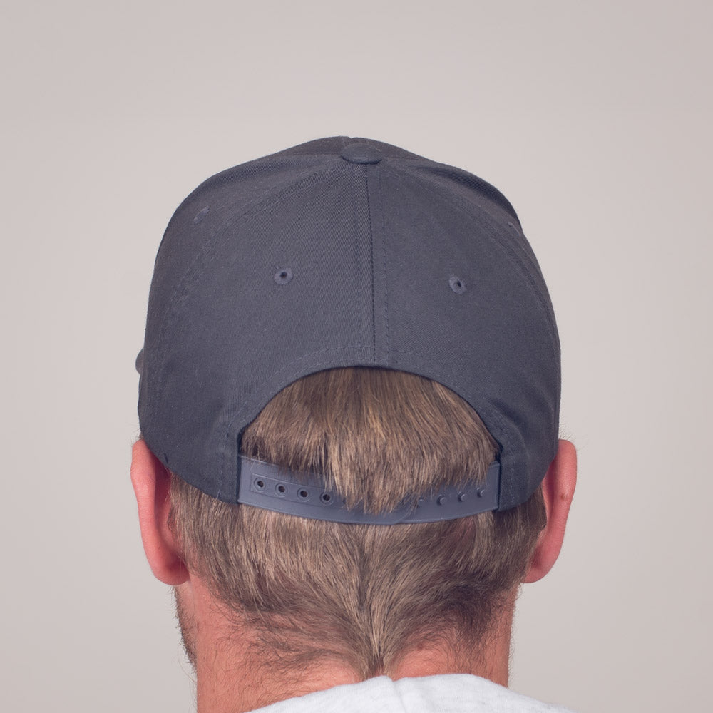 Snapback grå